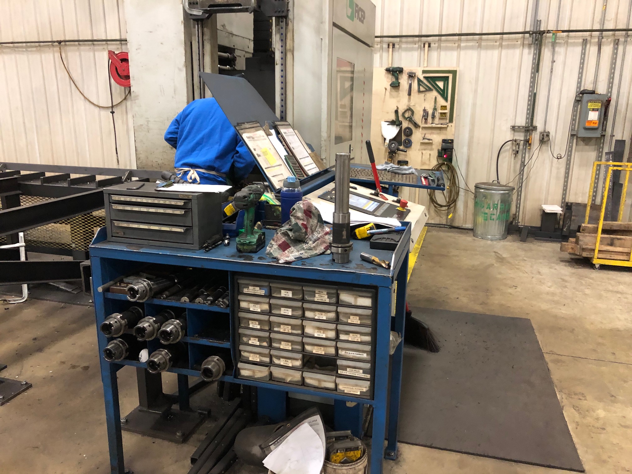 2013 Ficep Excalibur 12 Drill Line (#4115)